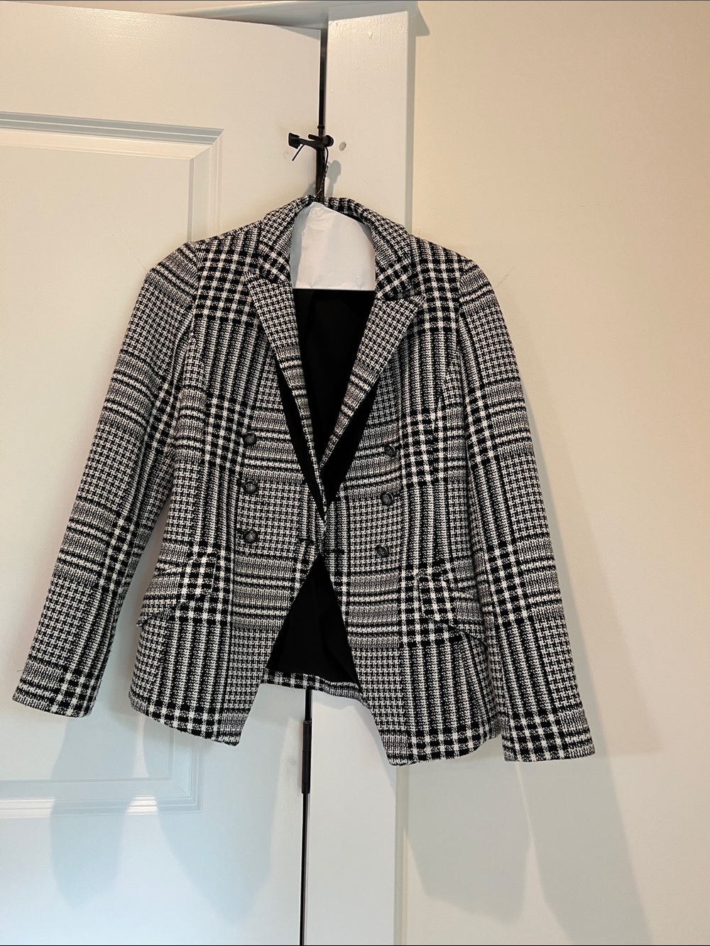 White House Black Market Black & White Plaid Tailored Blazer